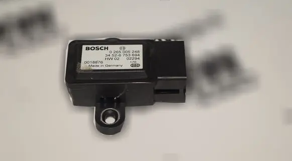 BMW 5 E39 ESP acceleration yaw rate sensor 0265005248 6753694