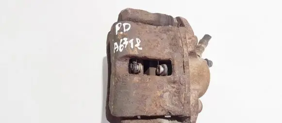 Renault 19 Front brake caliper
