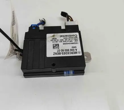 Mercedes-Benz C W205 Fuel injection pump control unit/module A2C30401500 A0009006007