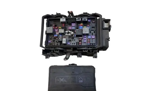 Opel Insignia B Fuse box set 39116626 231409417