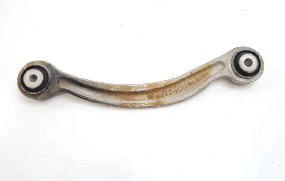 Rear control arm