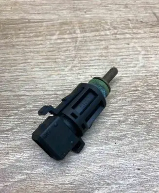 BMW 5 E60 E61 Coolant temperature sensor 1433077
