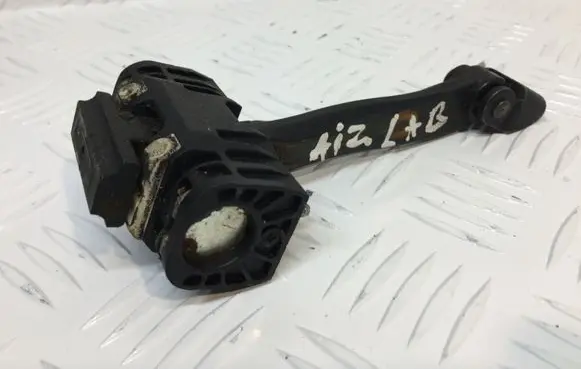 Opel Astra H Rear door check strap stopper 13107851