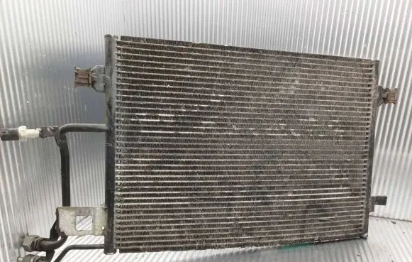 A/C cooling radiator (condenser)