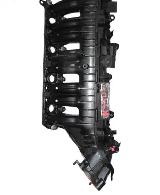 Jaguar XE Intake manifold G4D39424CB G4D318N68AA