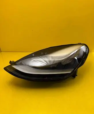 Tesla Model Y Headlight/headlamp 151495200D