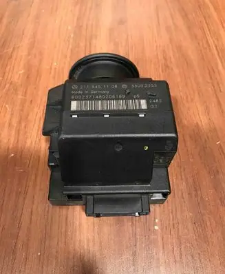 Mercedes-Benz E W211 Ignition lock 2115451108 33002255