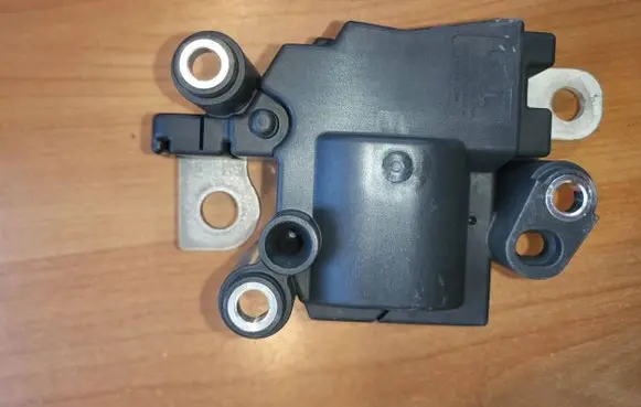 Tesla Model Y Battery control module P108933402K