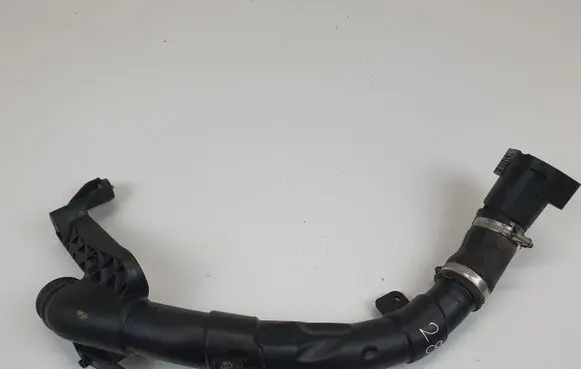 Audi Q3 8U Intercooler hose/pipe 5N0145828E 5N0145840H 03L131111G