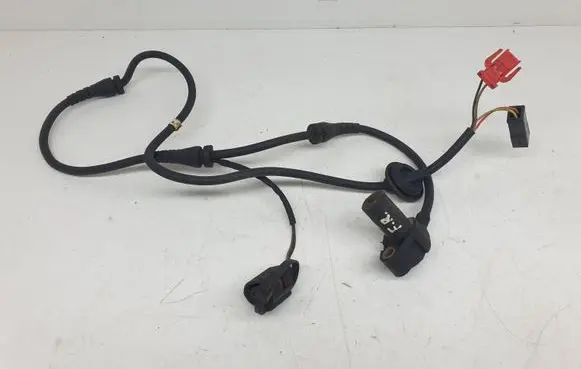 Audi A6 S6 C5 4B ABS brake wheel speed sensor 4B0927803B
