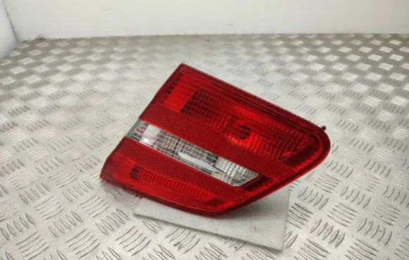 Mercedes-Benz B W246 W242 Tailgate rear/tail lights A2468200864 A2468200477