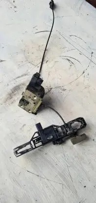 Front door lock