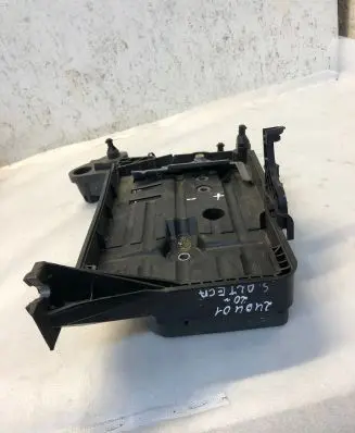 Seat Ateca Battery tray 5q0915331k