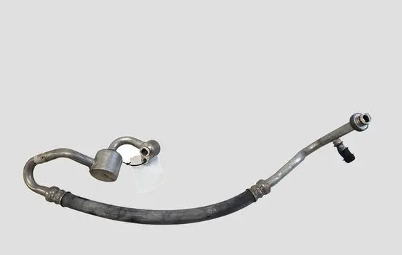 Volvo V40 Air conditioning (A/C) pipe/hose