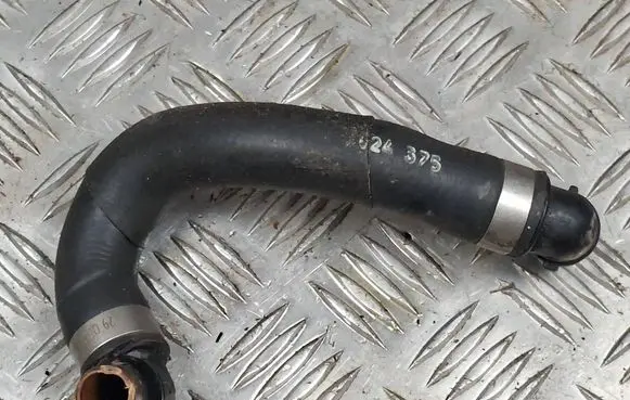 Mercedes-Benz CLS C219 Coolant heater control valve A2118301396