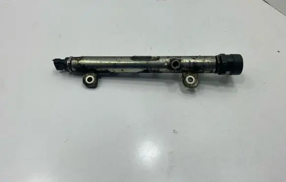 Opel Astra H Fuel main line pipe 0445214057