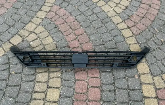 Opel Astra L Front bumper lower grill 9839967580 9101000000400