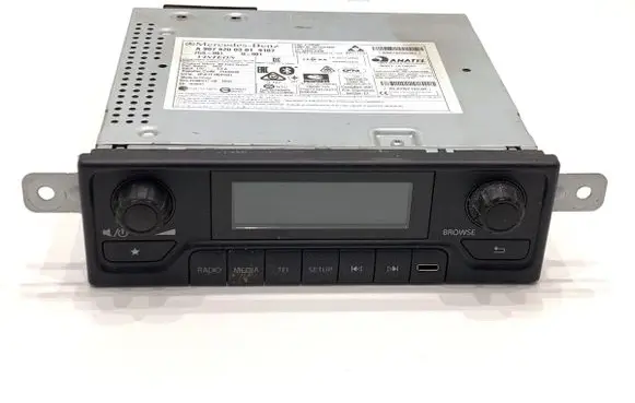 Mercedes-Benz Sprinter W907 W910 Radio/CD/DVD/GPS head unit A9078200301