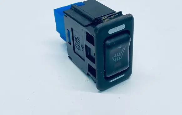 Subaru Forester SG Seat heating switch 83075FA011