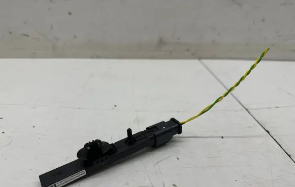 Interior comfort aerial antenna