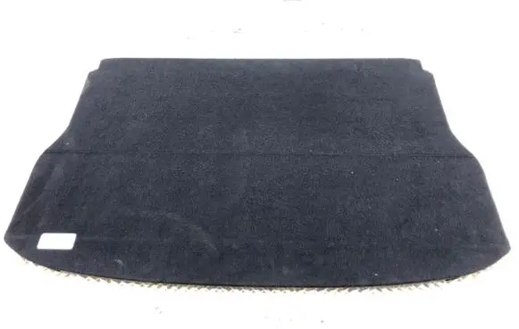 Trunk/boot floor carpet liner