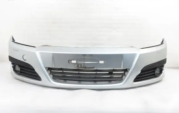 Opel Astra H Front bumper