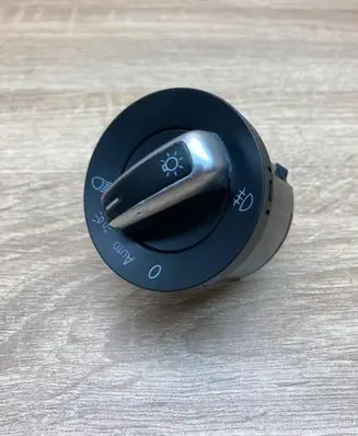 Volkswagen PASSAT B6 Light switch 