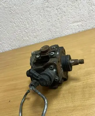 Hyundai i30 Fuel injection high pressure pump 331002A420 D7930
