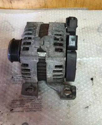 Volvo V50 Generator/alternator 0121615014 14C21 30773111