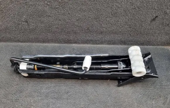 Audi A6 S6 C7 4G Lift Jack 4G0011031L
