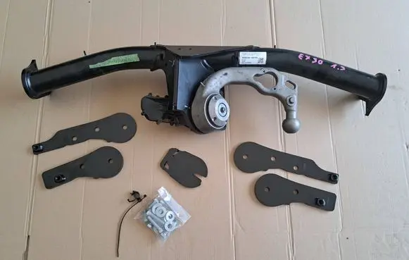 Volvo EX30 Tow bar set 80001858 8893083386