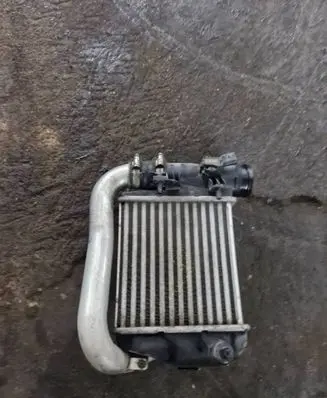 Audi A6 S6 C6 4F Intercooler radiator