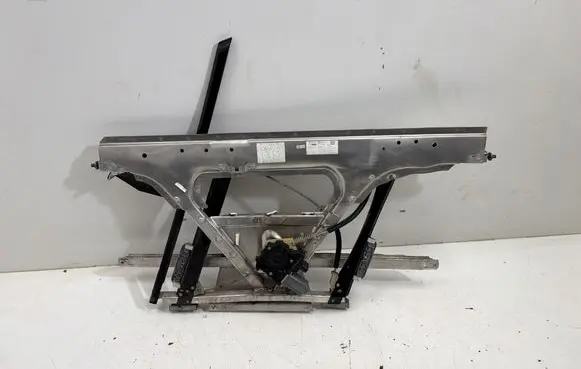 Audi TT Mk1 Front door manual window regulator 