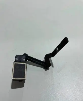 Mercedes-Benz GL X164 Air suspension front height level sensor A0105427717