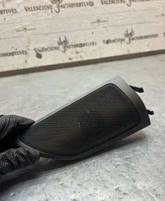 Mercedes-Benz B W246 W242 Front door high frequency speaker A2467200611 HB2246024