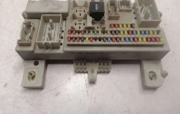 Ford C-MAX I Fuse module 3M5T14014