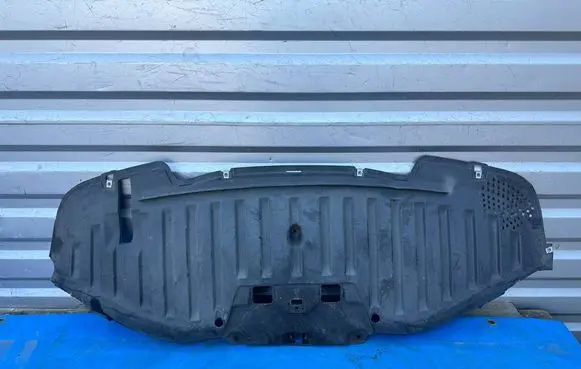 Audi Q4 Sportback e-tron Rear underbody cover/under tray 89A825213B