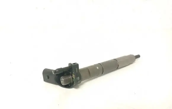 Mercedes-Benz CLS C219 Fuel injector A6420701987