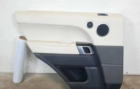 Land Rover Range Rover Sport L494 Coupe rear side trim panel 