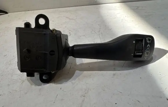 BMW 3 E46 Wiper control stalk 8363669 01204020