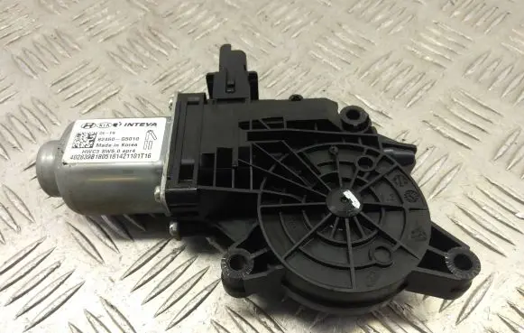 KIA Niro Front door window regulator motor 82460-G5010