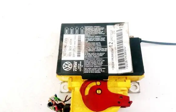Volkswagen PASSAT B6 Airbag control unit/module 3C0909605M 391125