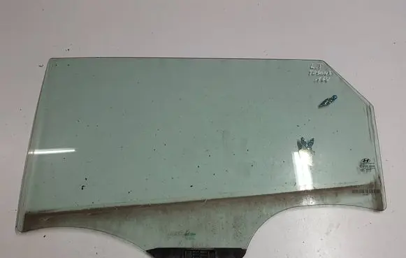 Hyundai Tucson TL Rear windscreen/windshield window 