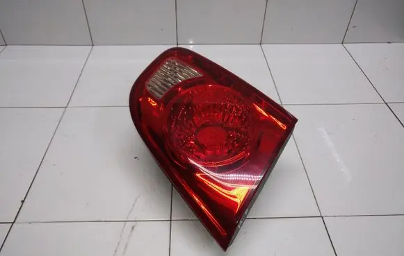Hyundai Santa Fe Tailgate rear/tail lights 924052B000