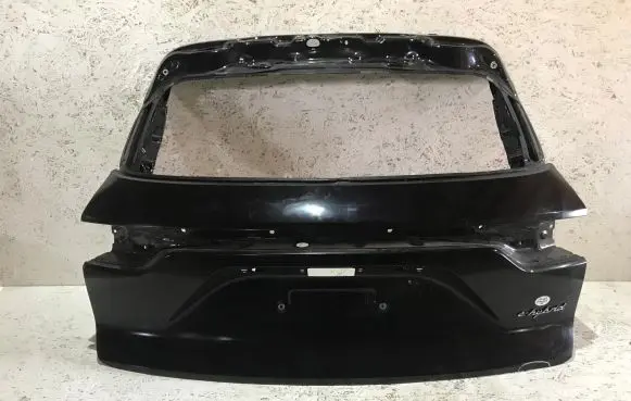 Porsche Cayenne (9Y0 9Y3) Tailgate/trunk/boot lid