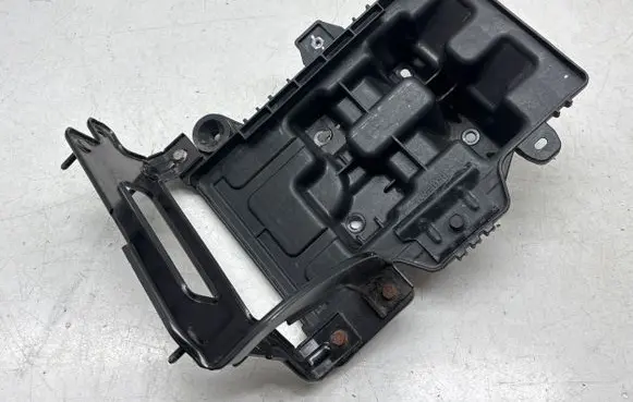 KIA Sportage Battery tray 37150D7500