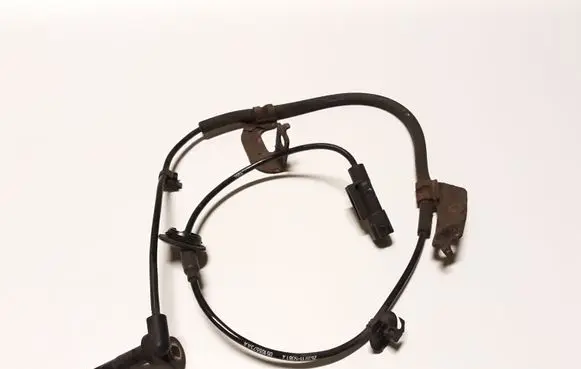 Dodge Caliber ABS brake wheel speed sensor 25071150614 05105573AA