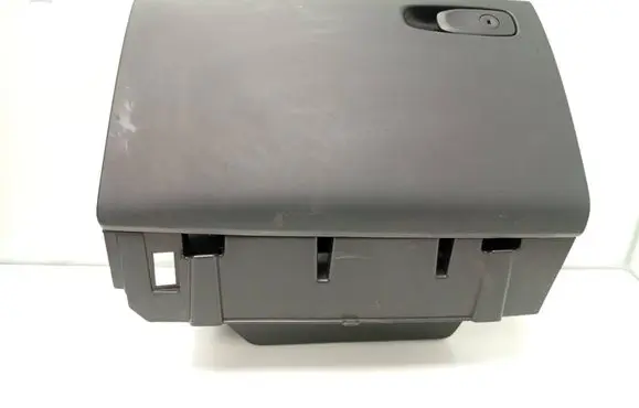 Volvo V40 Glove box 31393634 3317696