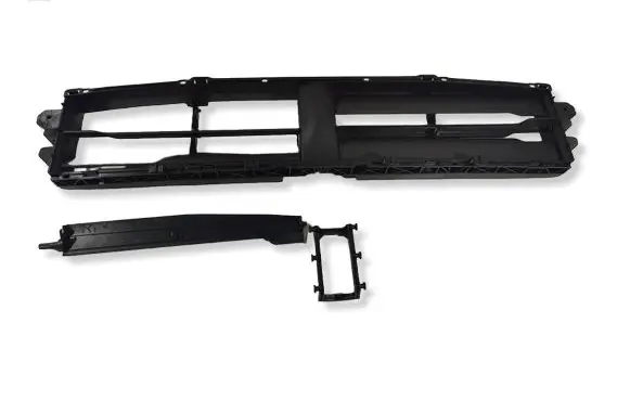 Porsche Macan (95B) Intercooler air guide/duct channel 95B121257