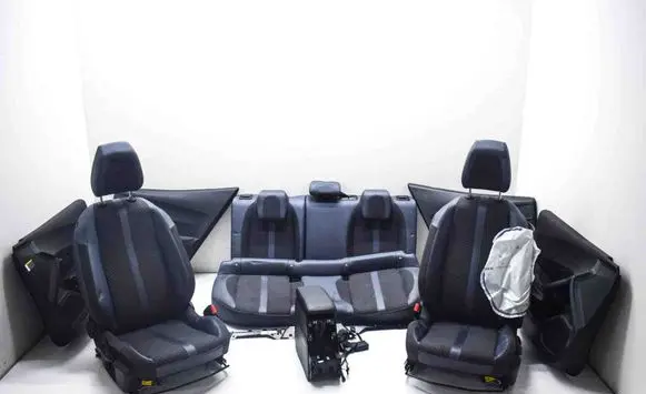 Peugeot 2008 II Interior set 98325791ZD 98325577ZD